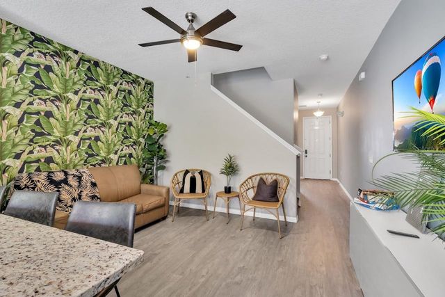 5492 PARADISE CAY CIRCLE, Kissimmee, FL 34746