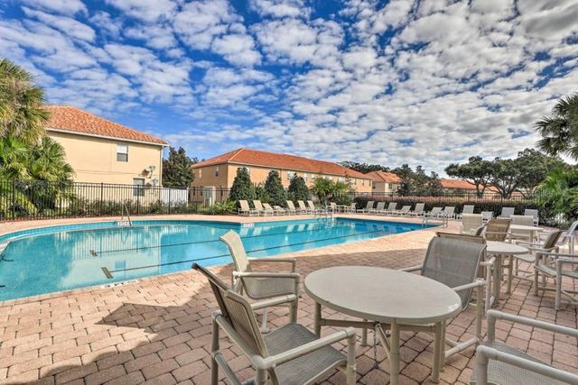 5492 PARADISE CAY CIRCLE, Kissimmee, FL 34746