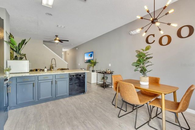 5492 PARADISE CAY CIRCLE, Kissimmee, FL 34746