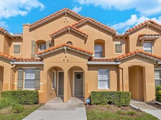 5492 PARADISE CAY CIRCLE, Kissimmee, FL 34746