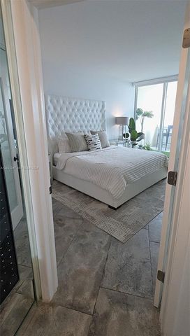 300 S Pointe Drive 908, Miami Beach, FL 33139