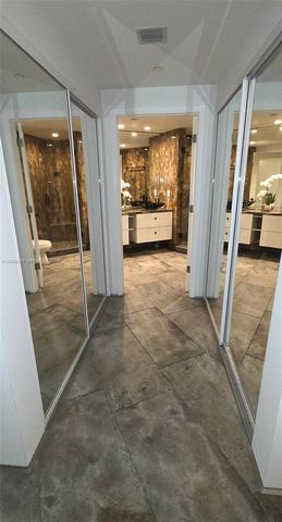 300 S Pointe Drive 908, Miami Beach, FL 33139