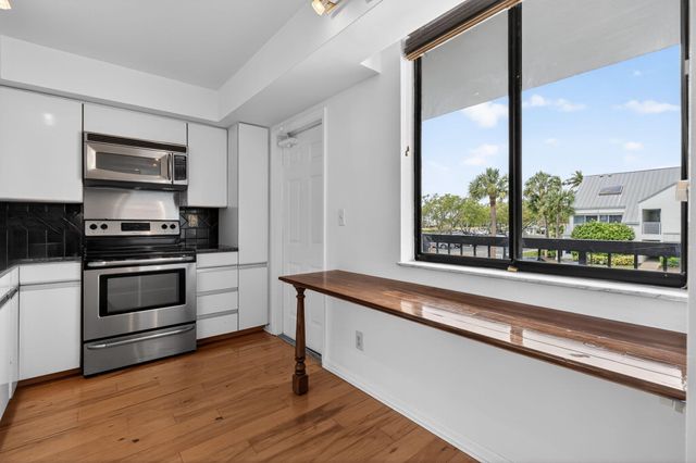 1605 S Us Highway 1 204m3, Jupiter, FL 33477