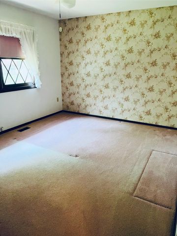 169 Mary Circle, North Mankato, MN 56003