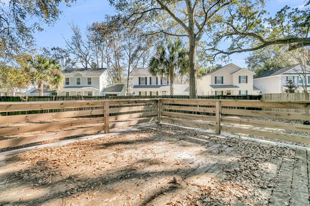 510 Stinson Drive, Charleston, SC 29407