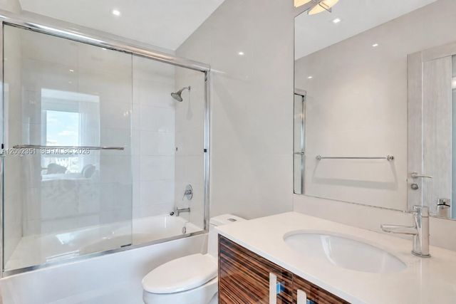 2020 N Bayshore Drive 1006, Miami, FL 33137