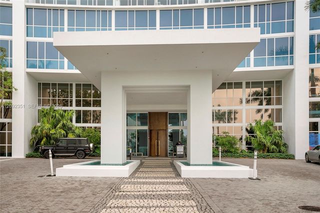 2020 N Bayshore Drive 1006, Miami, FL 33137