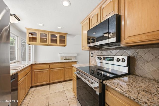29407 Promontory Place, Agoura Hills, CA 91301