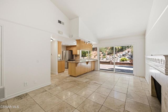 29407 Promontory Place, Agoura Hills, CA 91301
