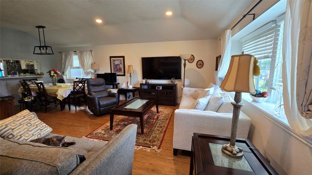 2216 Limestone Lane, Garland, TX 75040