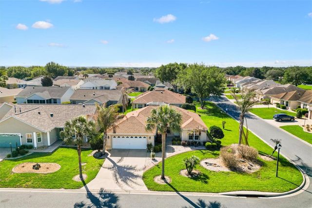 1982 SOMERSET AVENUE, The Villages, FL 32162