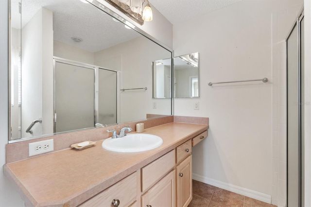 1982 SOMERSET AVENUE, The Villages, FL 32162