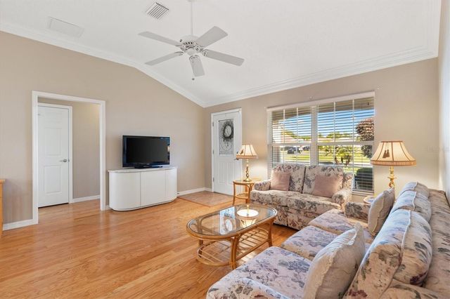 1982 SOMERSET AVENUE, The Villages, FL 32162