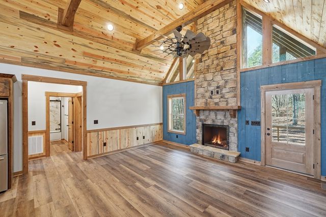 835 Hilton Drive, Ellijay, GA 30540