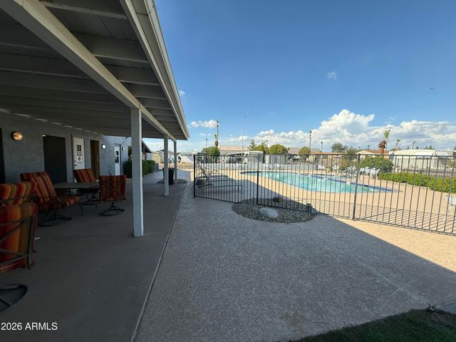 535 S ALMA SCHOOL Road 113, Mesa, AZ 85210