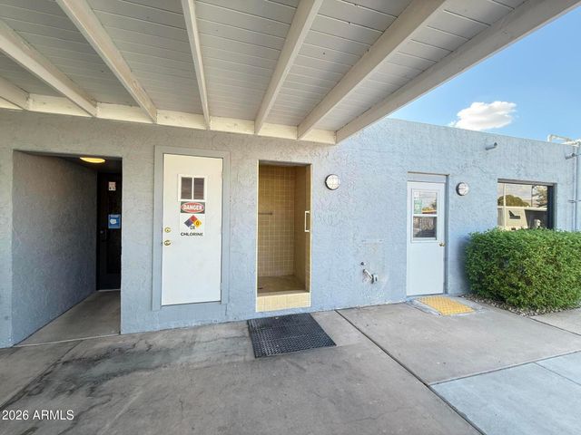 535 S ALMA SCHOOL Road 113, Mesa, AZ 85210