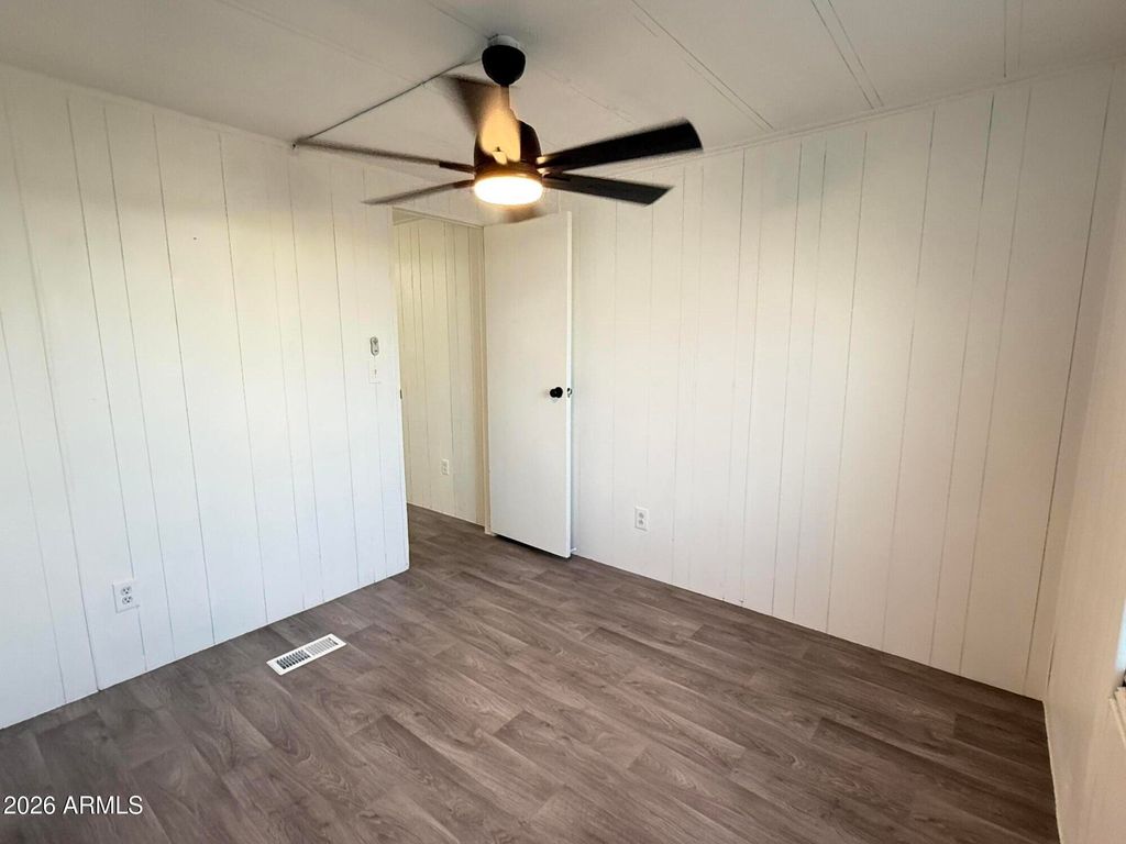 Image 12 of property listing at 535 S ALMA SCHOOL Road 113, Mesa, AZ 85210