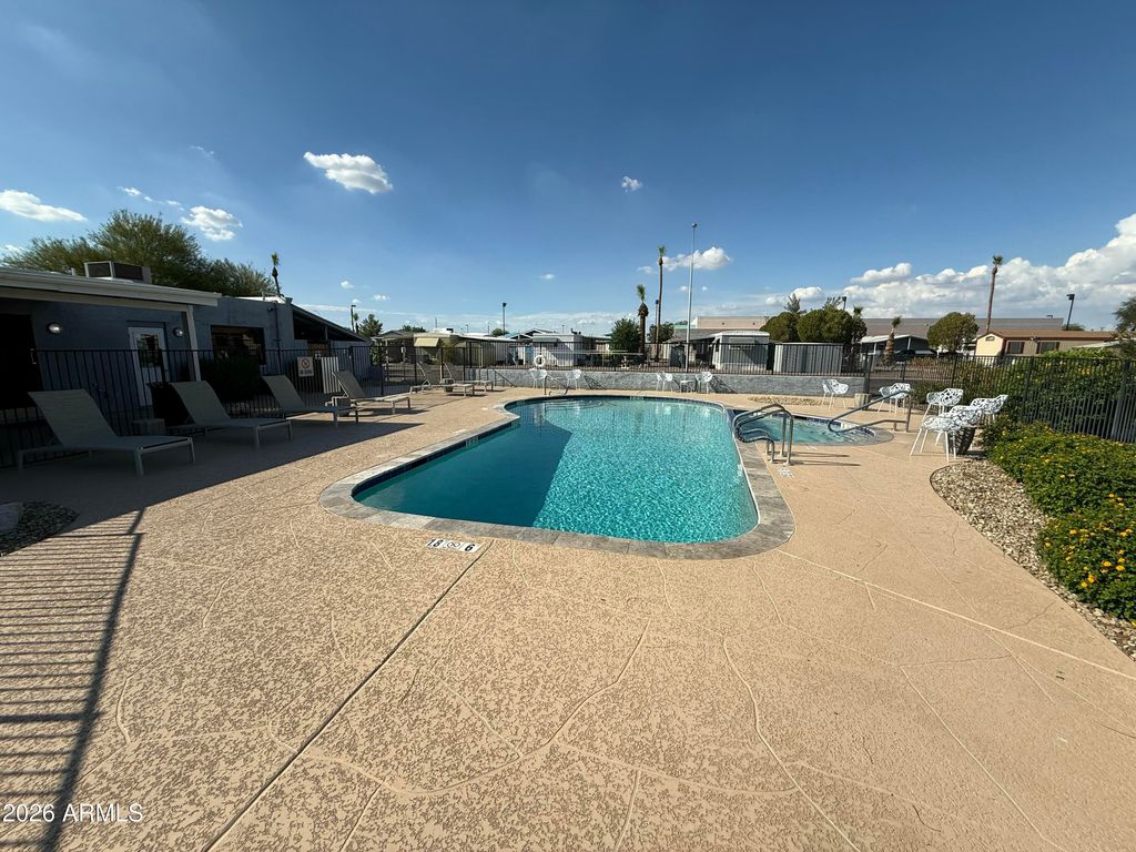 Image 22 of property listing at 535 S ALMA SCHOOL Road 113, Mesa, AZ 85210