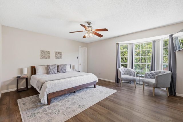 1520 Warwick Drive, Mansfield, TX 76063