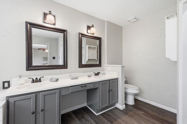 1520 Warwick Drive, Mansfield, TX 76063