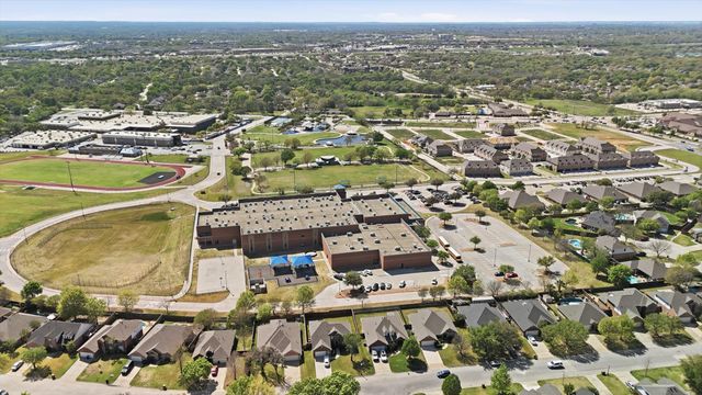 1520 Warwick Drive, Mansfield, TX 76063