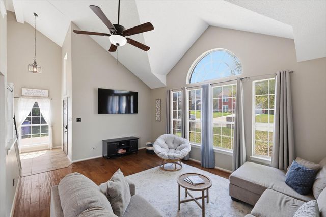 1520 Warwick Drive, Mansfield, TX 76063