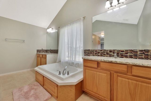 1026 N Bristol St, Wichita, KS 67206