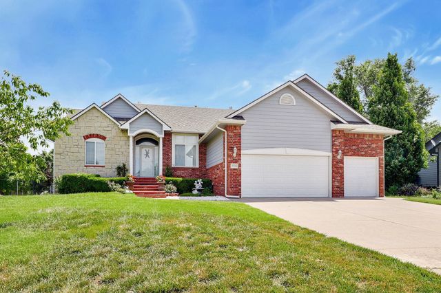 1026 N Bristol St, Wichita, KS 67206