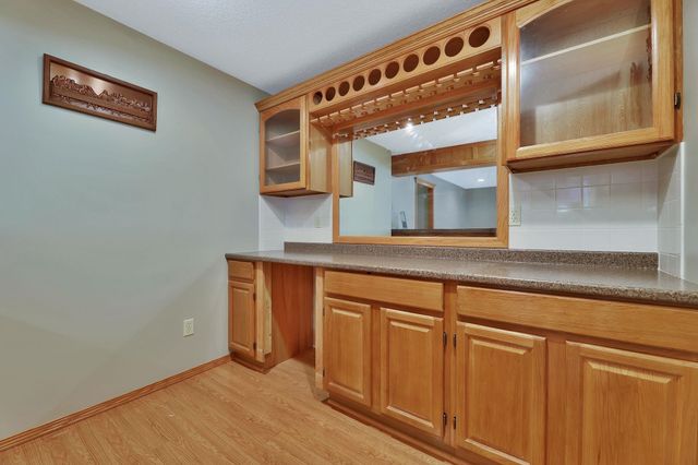 1026 N Bristol St, Wichita, KS 67206