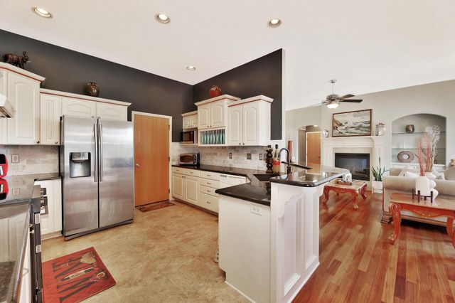 1026 N Bristol St, Wichita, KS 67206