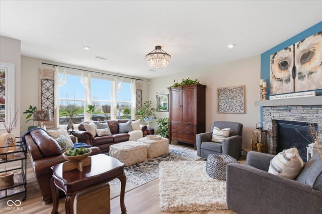 1427 Oak Lake Lane, Brownsburg, IN 46112