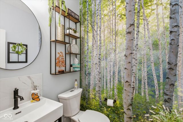 1427 Oak Lake Lane, Brownsburg, IN 46112