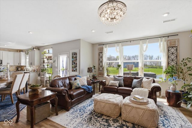 1427 Oak Lake Lane, Brownsburg, IN 46112