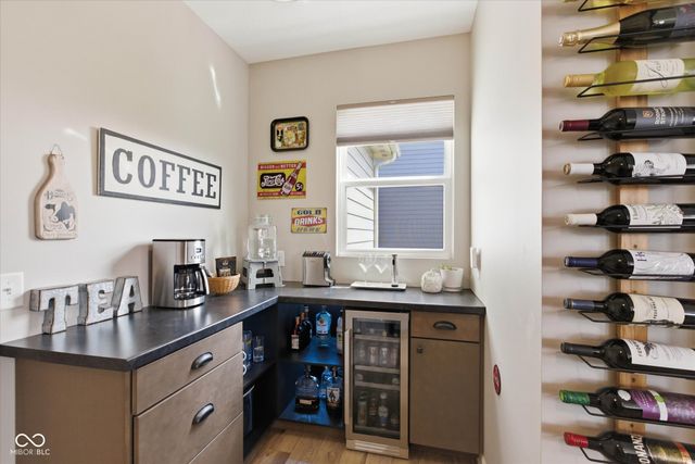 1427 Oak Lake Lane, Brownsburg, IN 46112