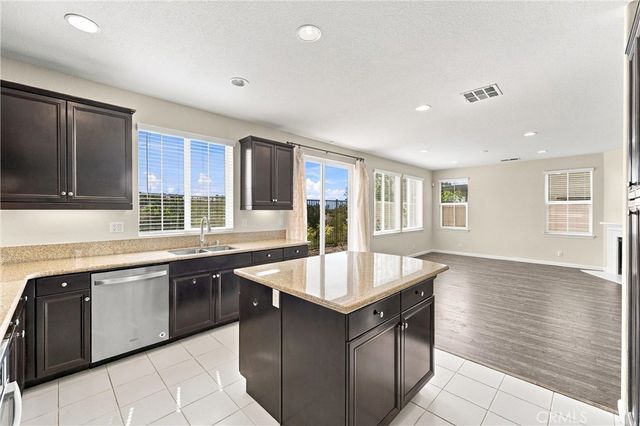 212 Summit Vista, Lake Forest, CA 92630
