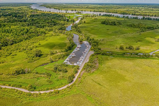 371 Tuckers Rd Unit A, Pawleys Island, SC 29585