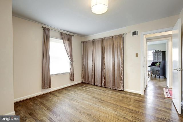 2802 DAWSON AVE, Silver Spring, MD 20902