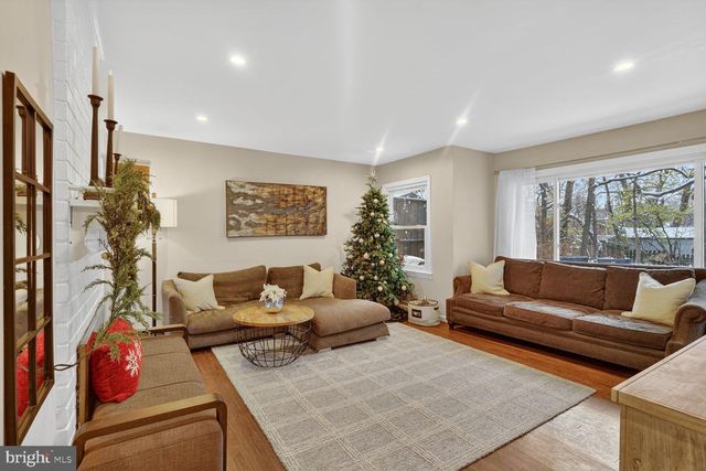 2802 DAWSON AVE, Silver Spring, MD 20902