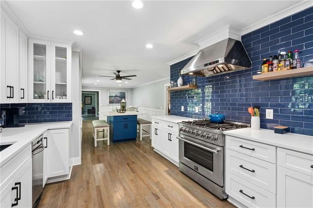 7625 Nesbit Ferry Road, Sandy Springs, GA 30350