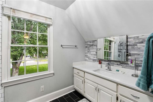 7625 Nesbit Ferry Road, Sandy Springs, GA 30350