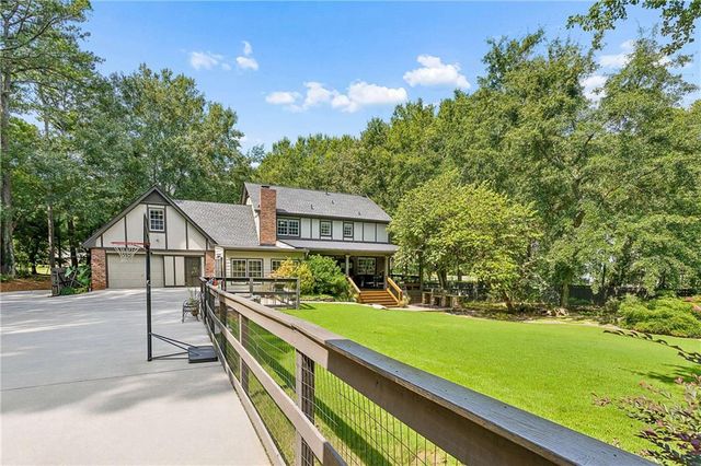7625 Nesbit Ferry Road, Sandy Springs, GA 30350