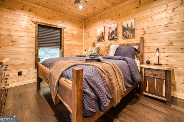 138 Nectar Lane, Ellijay, GA 30540