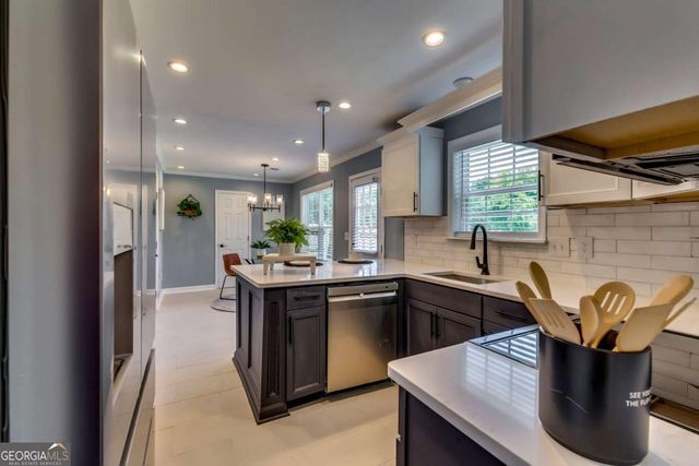 3421 Madison Ridge Trail, Snellville, GA 30039