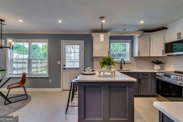 3421 Madison Ridge Trail, Snellville, GA 30039