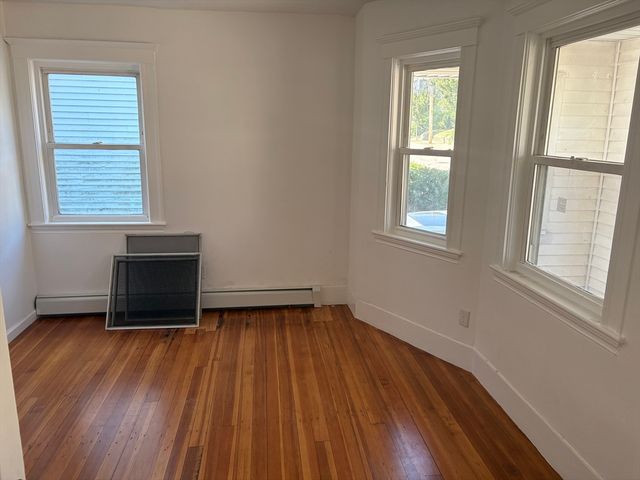 18 Rugby 1, Boston, MA 02126