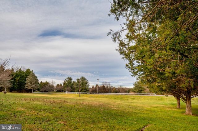 1201 UNIONTOWN RD, Westminster, MD 21158