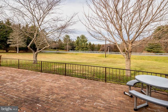 1201 UNIONTOWN RD, Westminster, MD 21158