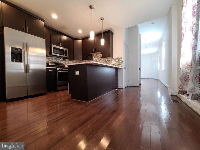 250 S WASHINGTON ST, Baltimore, MD 21231