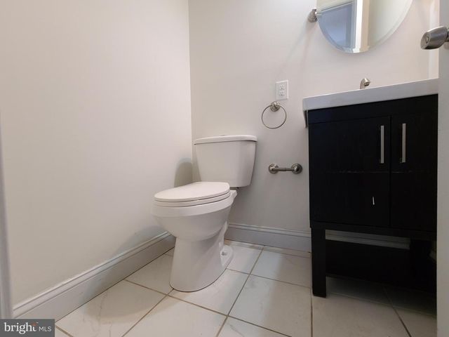 250 S WASHINGTON ST, Baltimore, MD 21231