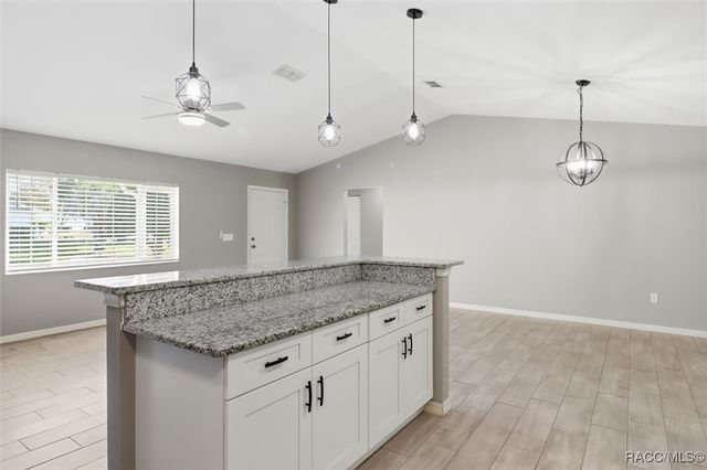 11960 SW 137th Loop, Dunnellon, FL 34432